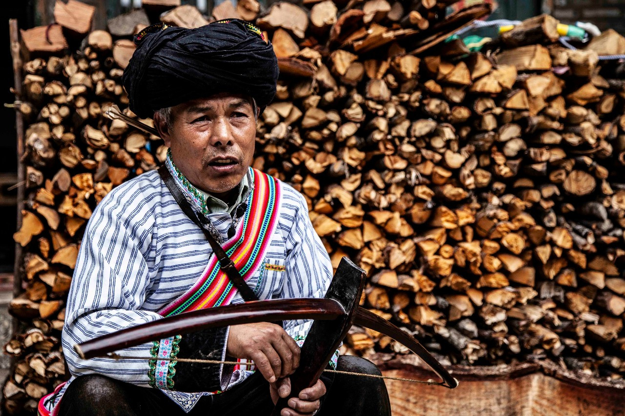 百马非遗 | 一年时间才能做好一把的傈僳族弓弩