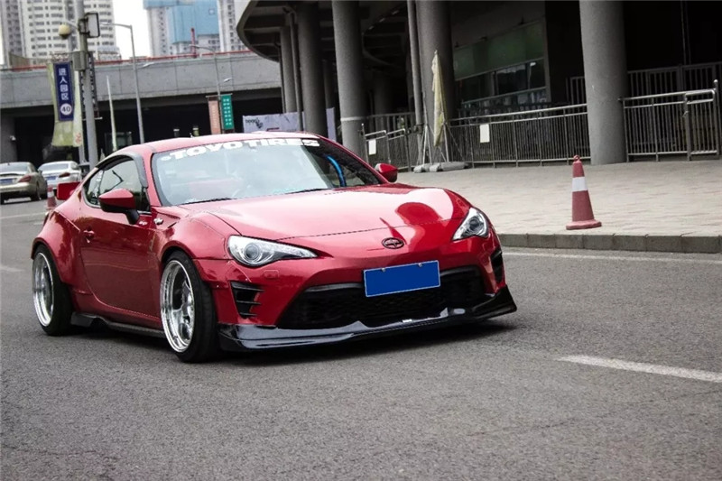 迷人烈焰——gt86火箭兔宽体改装案例