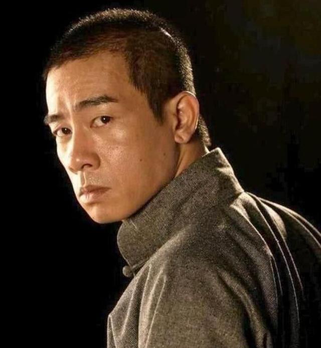 当年的古惑仔也不复存在但确实是我们心中的大哥