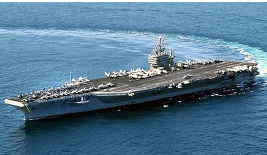 俄中两国货轮先后驶向伊朗,为其提供战略武器,美航母或将返航