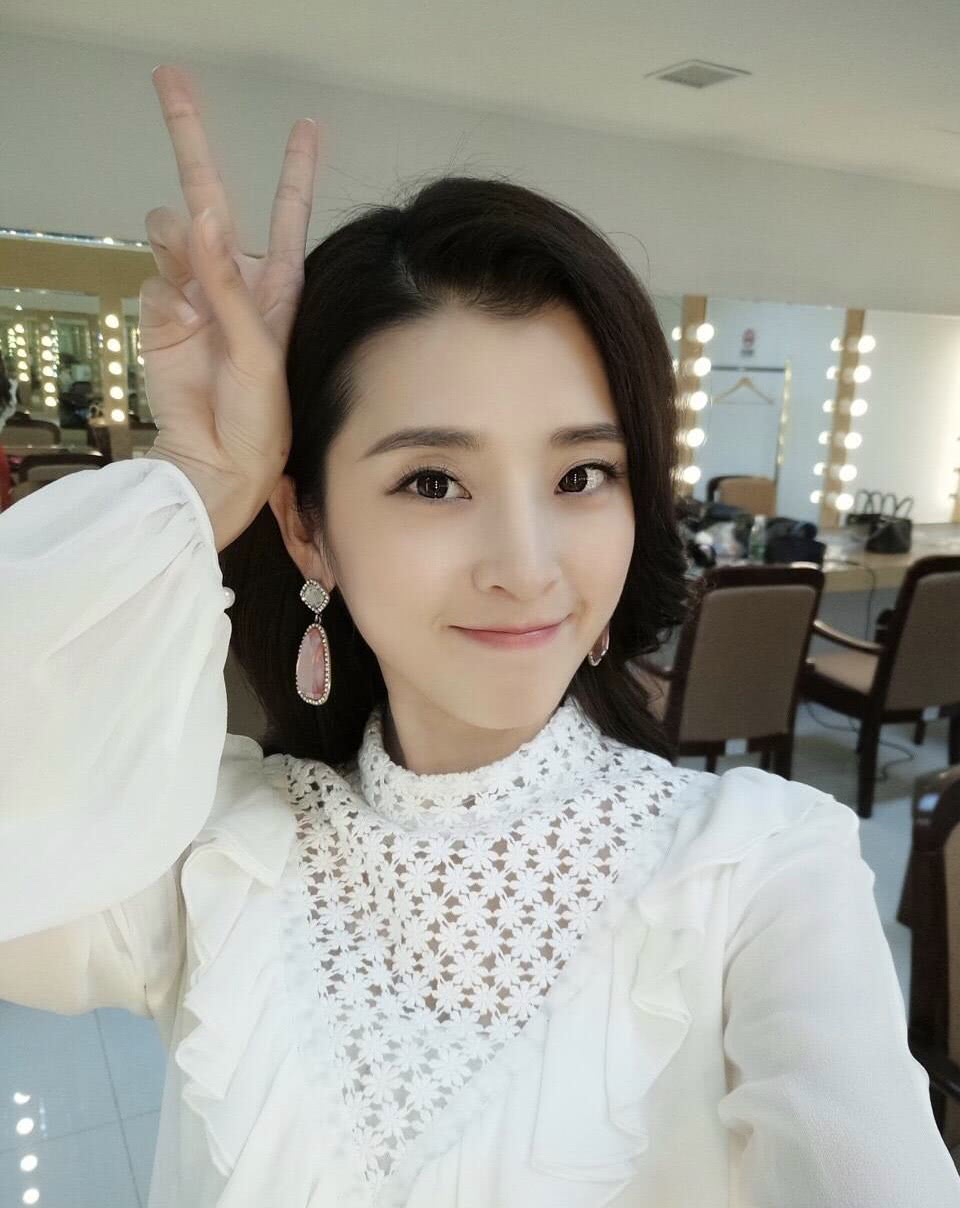 中出演反派被说演技好,五阿哥的女朋友要火了|泡沫之夏|李若嘉_新浪网