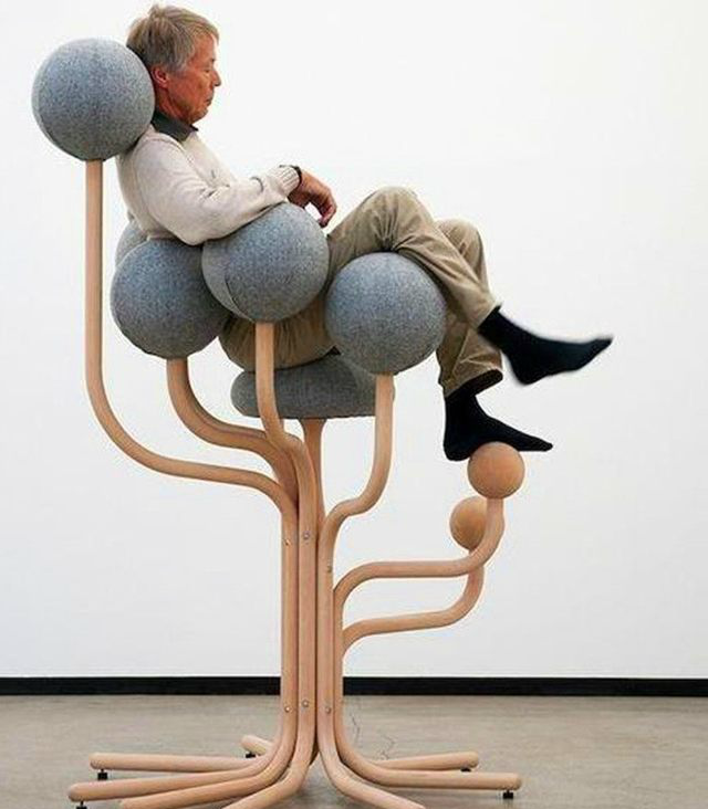 世上最奇葩的椅子,图二动作不可描述,图四能坐5分钟是硬汉