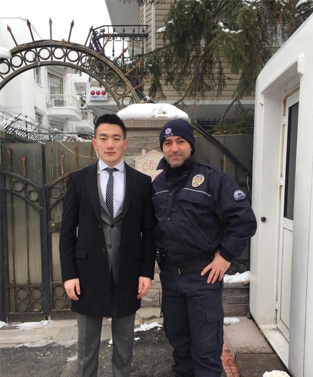 何捷凭这三点俘获张馨予,有了兵哥哥以后她再也不用受欺负了!