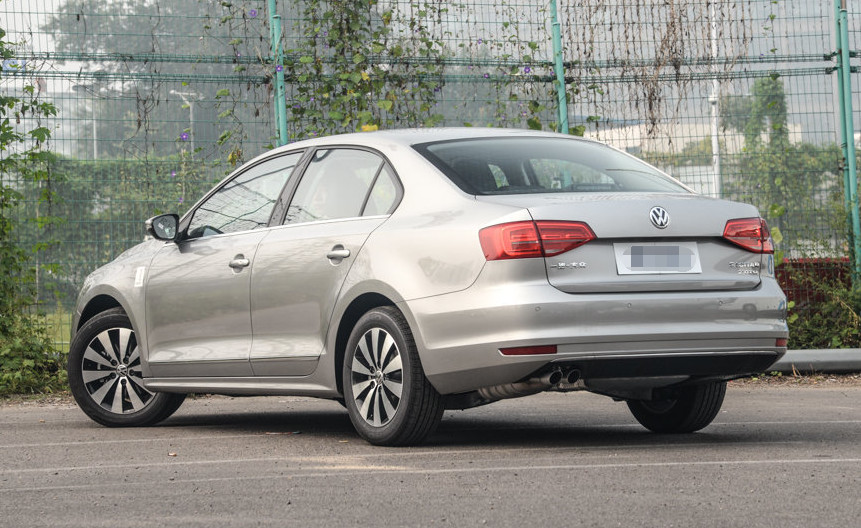 想买18款速腾, 要求皮实耐用,动力好点, 哪款比较好?