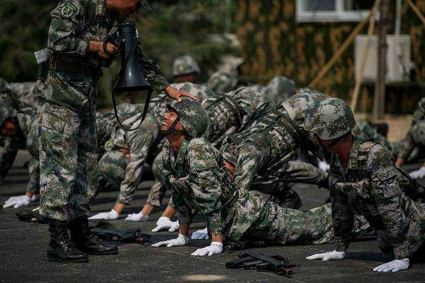 军人2年退役可以选工作吗