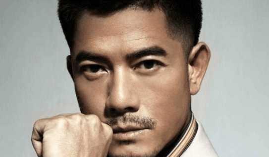 香港男星片酬排行:成龙第二,第一位估计上百亿