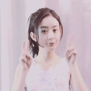 每次看到赵丽颖穿上礼服,我就知道这个小仙女又下凡来害人了