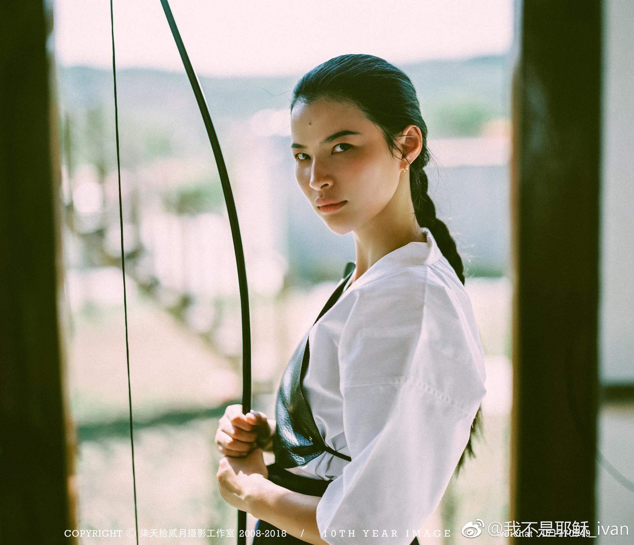 弓术. Pentax 6x7 + Fuji 160NS.|移轴|小盒|王竹子_新浪新闻