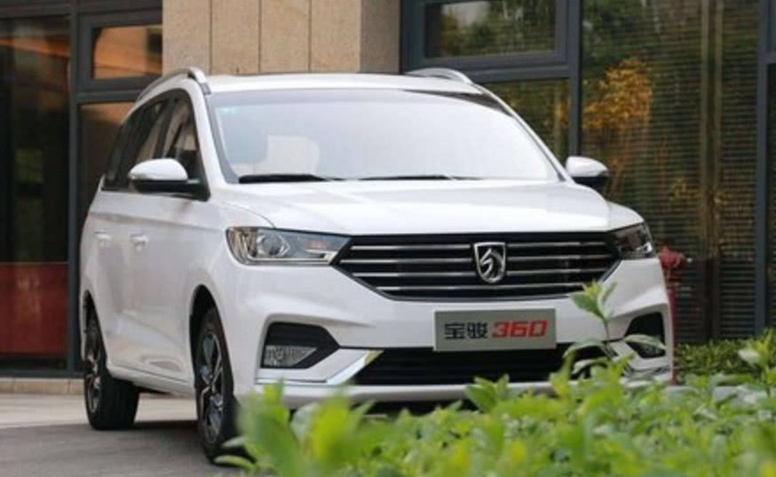 大批宝骏360实车到店,比宋max更厚道,5万起售值得入手