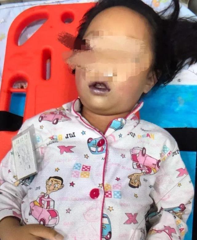 7岁女孩医院治鼻塞被医生注射针水后当场死亡