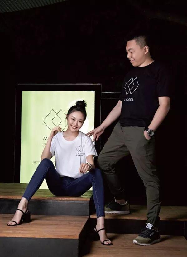 豆瓣女神“晚晚”逆袭：中国最年轻私人美术馆的创始之旅|美术馆|木木|豆瓣_新浪新闻