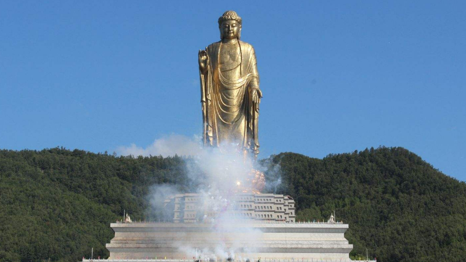 这尊佛像被称为世界第一大佛,用了108公斤黄金,就在河南!