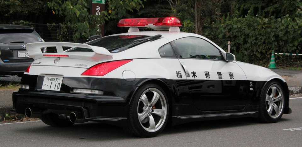 在日本开警车真是太幸福了除了各种性能车还有情怀经典车