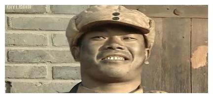 亮剑中被打巴掌坐地上大哭的王有胜原来是一个隐藏的高手