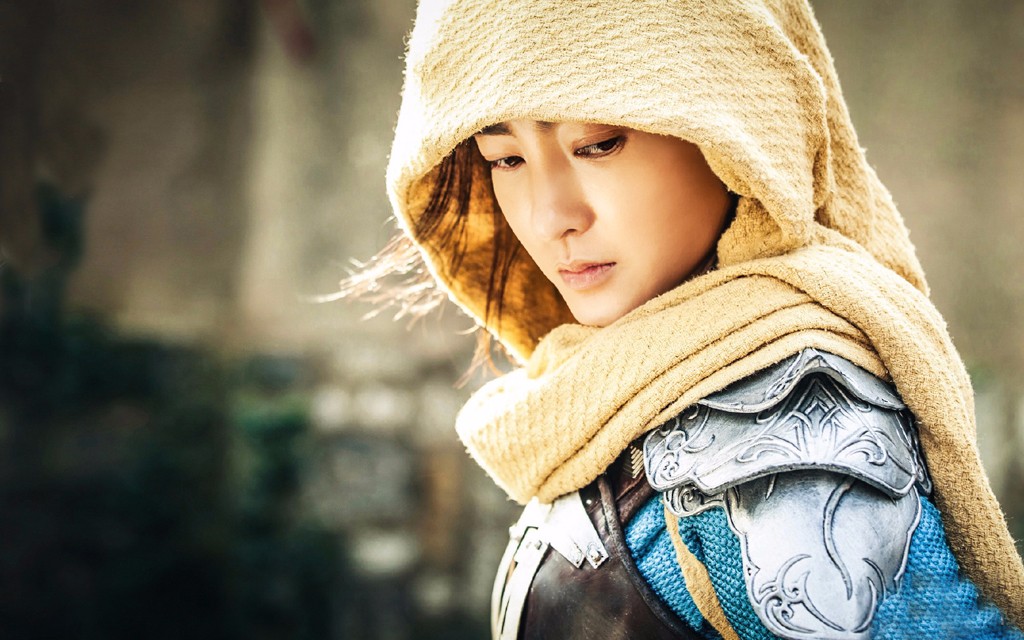 王丽坤饰演绫清竹,林动的两个妻子之一,九天太清宫宫主,武境主母,实力