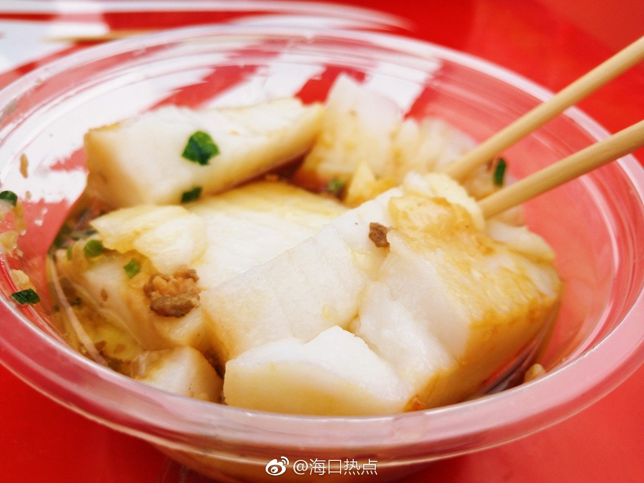 第四届海南国际旅游美食博览会现场十分热闹,打卡儋州,海头猪肠馍