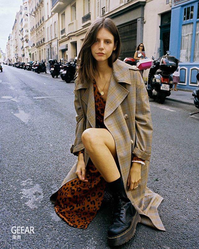 法国女生绝不会穿出门的5种衣服!可能就是你的日常必备款式!