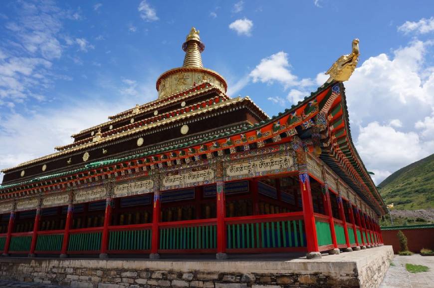 中国四大藏传佛教圣地甘肃省藏传佛教圣地之拉卜楞寺