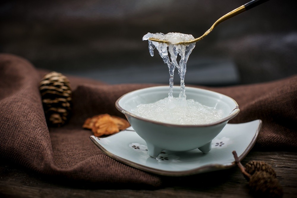 燕窝中燕窝酸含量有多少燕窝酸功效究竟在哪福燕世家为您解答