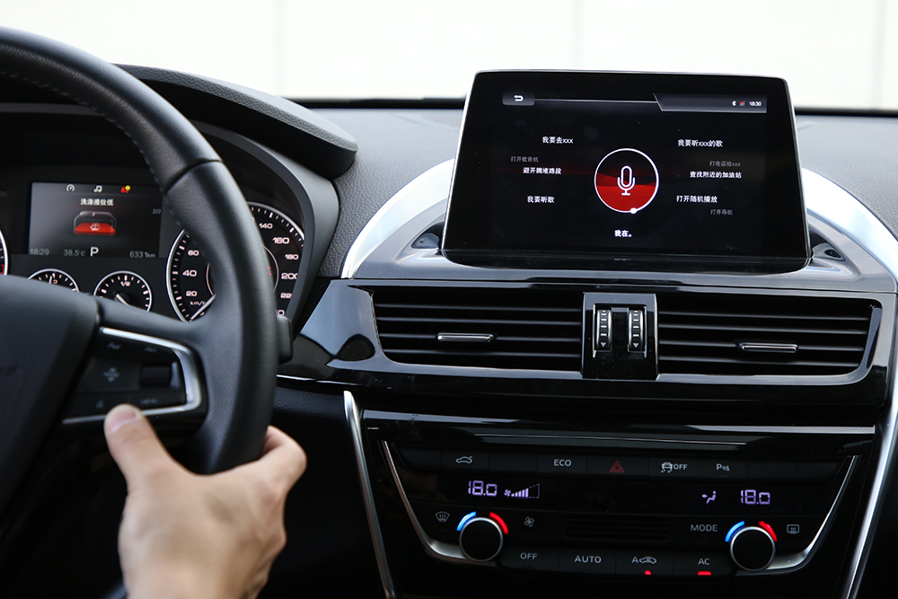 最具"德味"的中国suv,一身亮点配置,中控大屏就能玩一天!