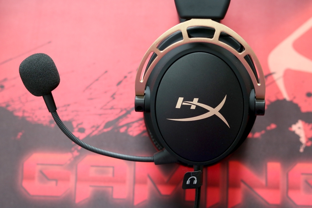 在吃鸡的征途上没有好声音?HyperX阿尔法电竞