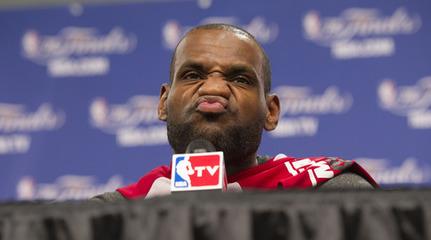 回顾经典:2007年骑士VS活塞G5 詹姆斯连得25