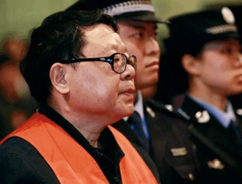 他拥有高效团队的犯罪集团, 临死之前留了句话, 十年后被验证