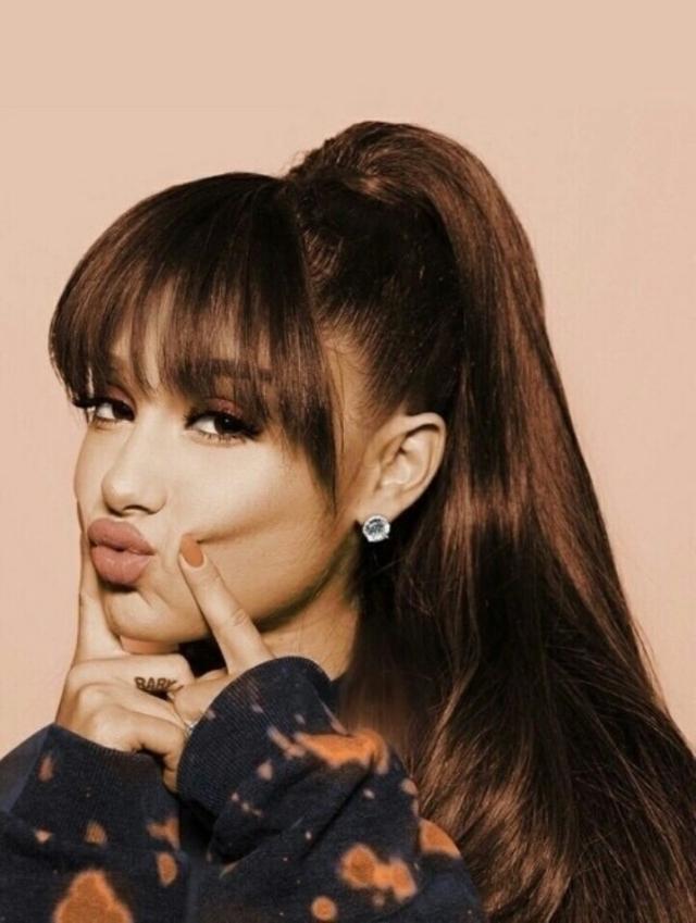 ariana grande的招牌马尾发型背后隐藏了这些玄机