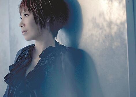 娱乐圈这个看脸的地方,她被称作女版赵传,所以要加倍努力!