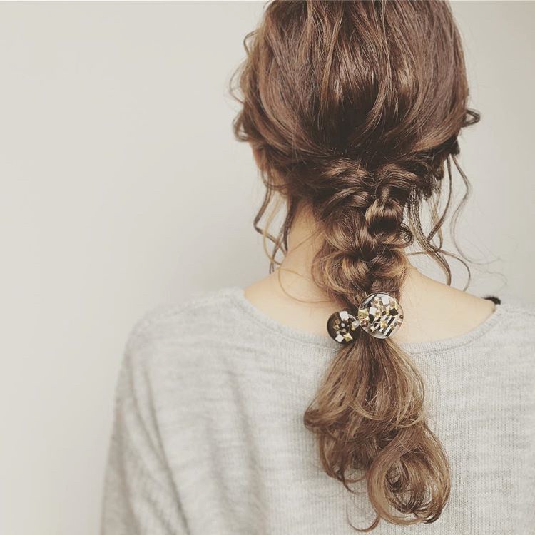 每一个会编发的女生,都会编这种仙气又唯美的发型