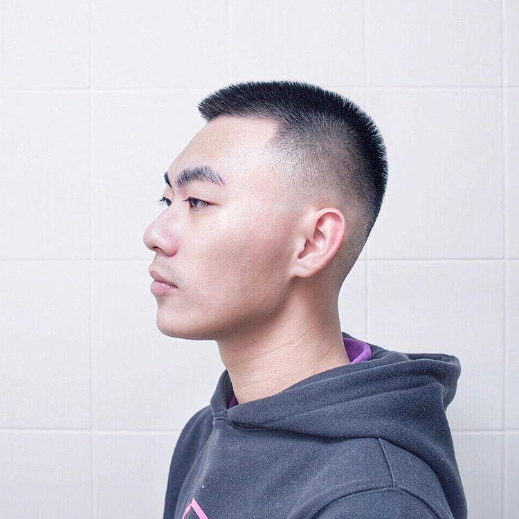 十三款简约男生发型干净利索又时尚