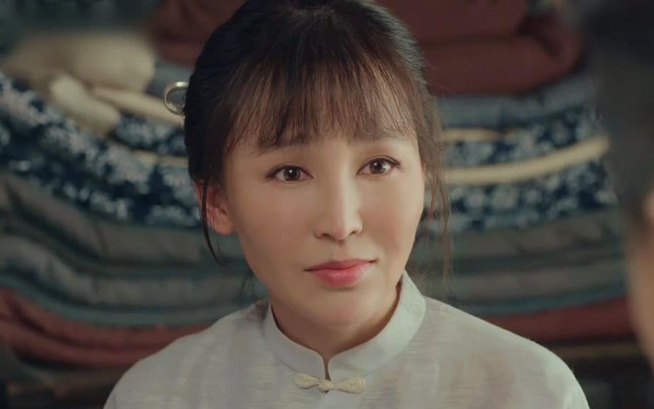 娘道瑛娘不受隆夫人喜欢,并非她的河姑身份,是和二少爷有关