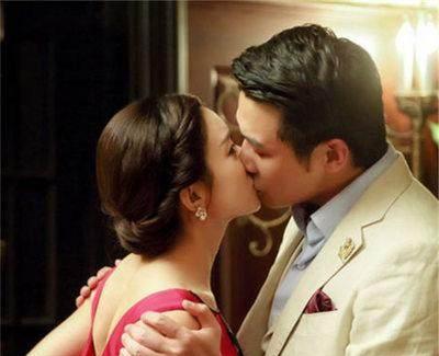 百搭赵丽颖和谁都有cp感, 除了他, 网友大呼: 他是有官配的