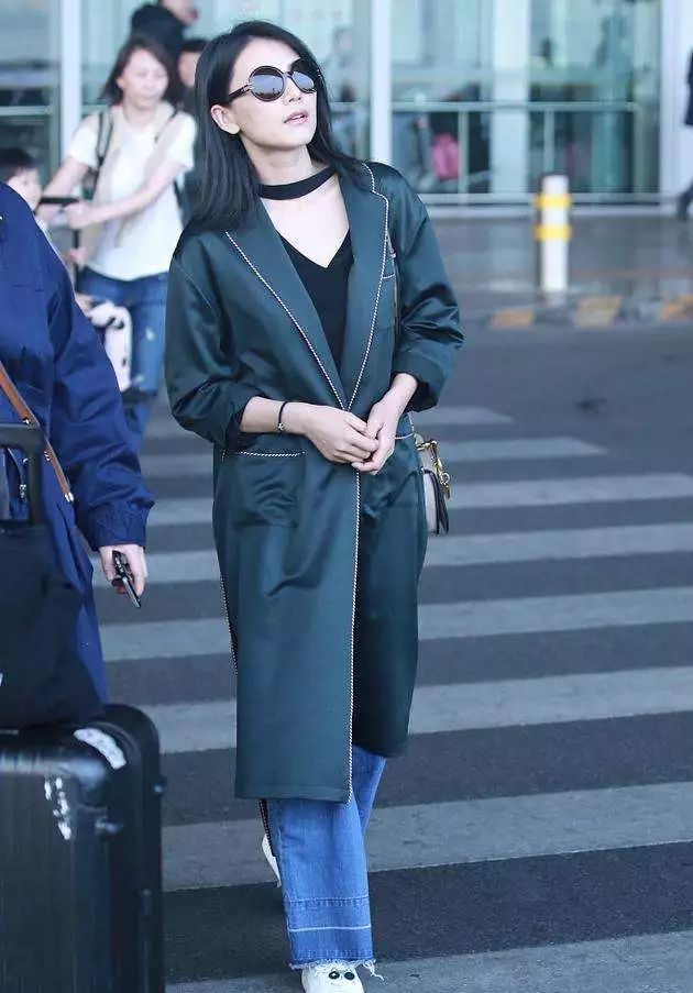 高圆圆,杨蓉,江疏影,秦岚,范冰冰,朱丹,霍思燕等女明星均有尝试过睡衣