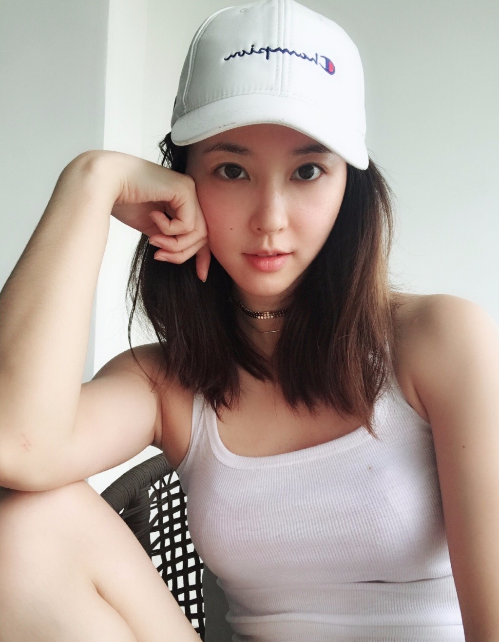 这样吴佳尼赢得了更多人的尊重,生活并不美好,但是愿意的话,美好的