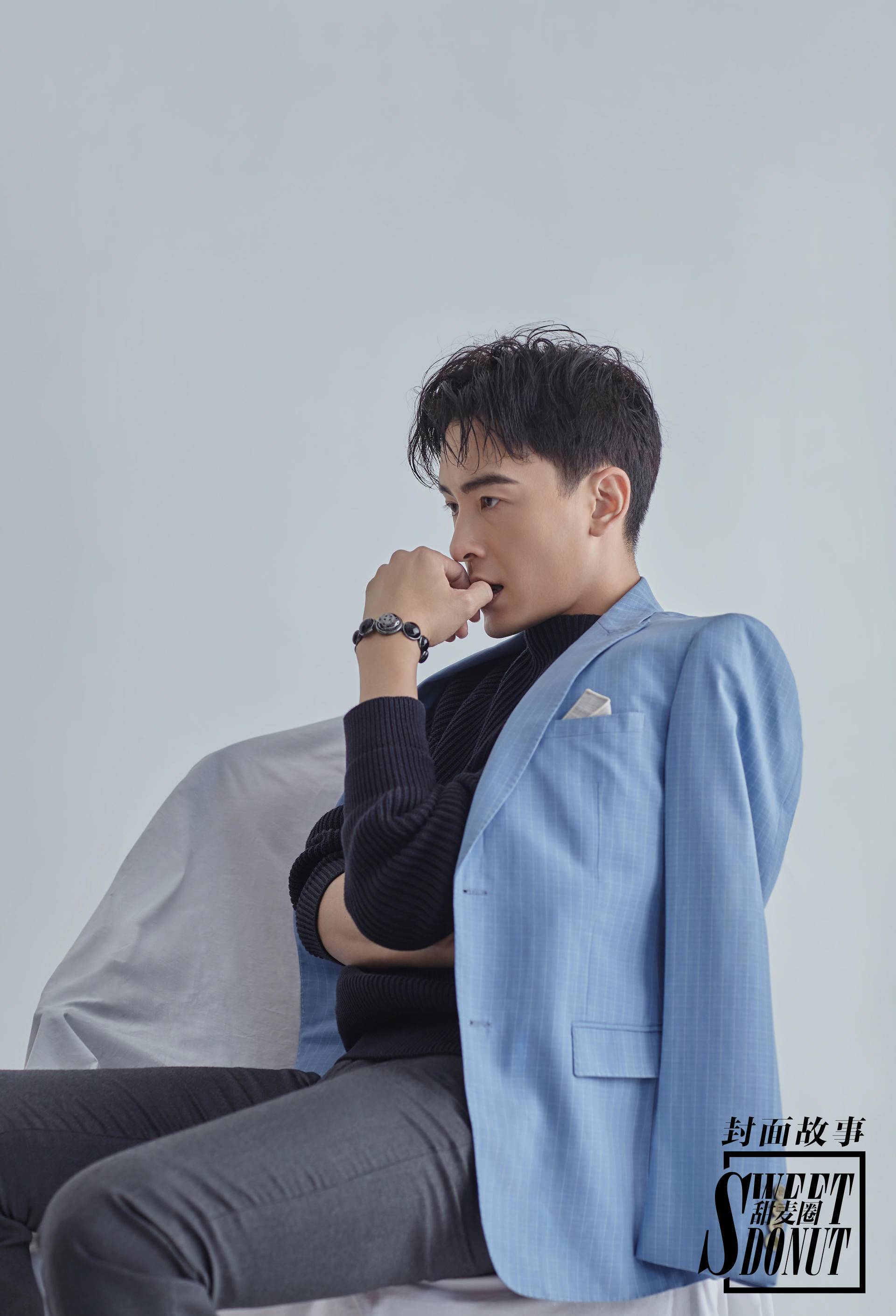 郑元畅&赫伯缔新郎装,男人特有的味道__财经头条