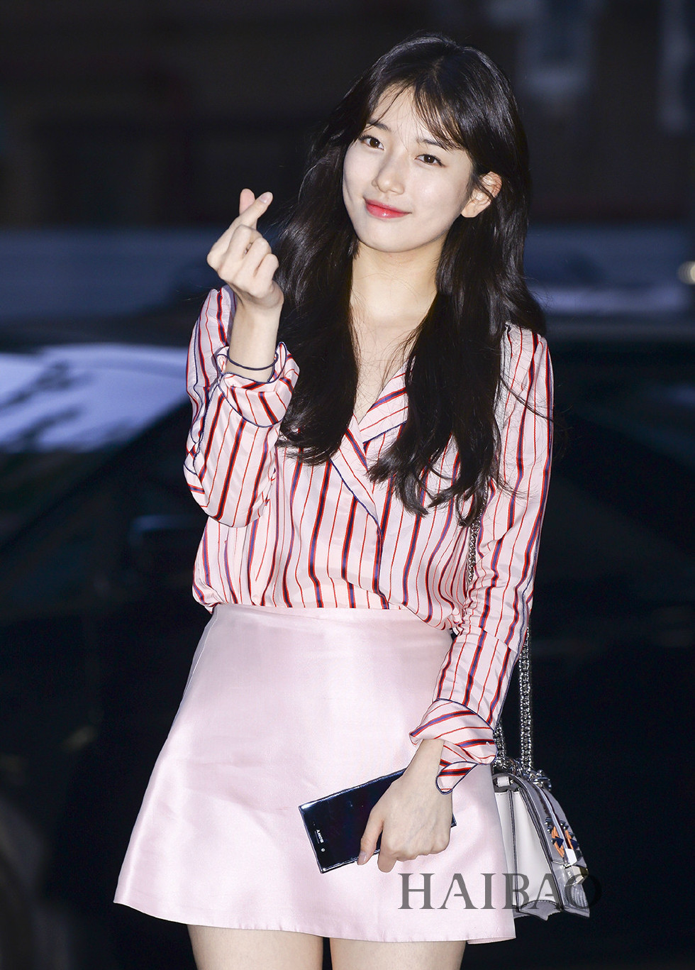 裴秀智街拍图集,土黑圆妹纸瘦身成功后变韩国国民初恋