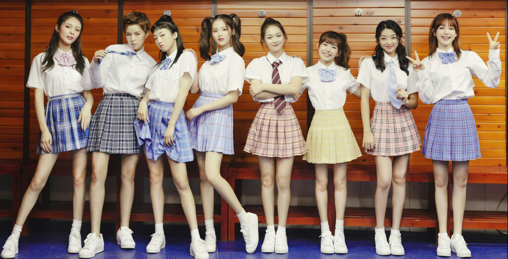 火箭少女封面照神似烤红薯 孟美岐头太圆被评为"真红薯"