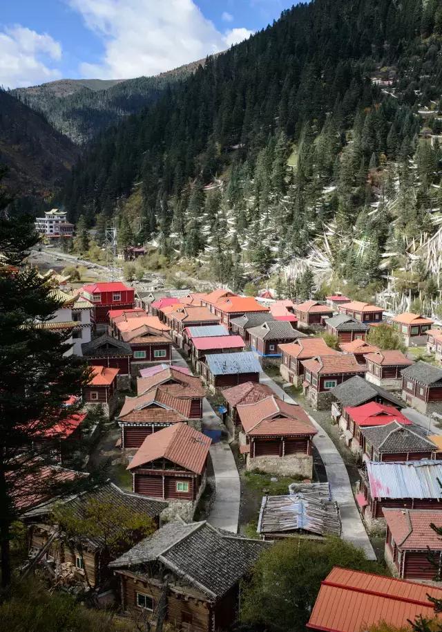 素行记(十一)—智慧之光—秋吉尼玛上师及玲珑寺|神山|赤松德赞|活佛