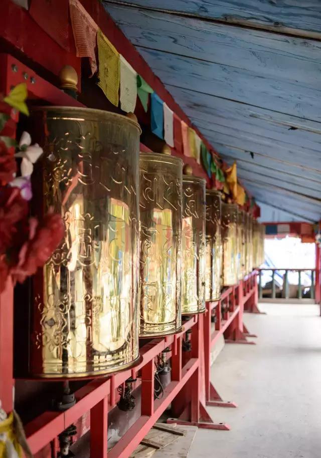 素行记(十一)—智慧之光—秋吉尼玛上师及玲珑寺|神山|赤松德赞|活佛