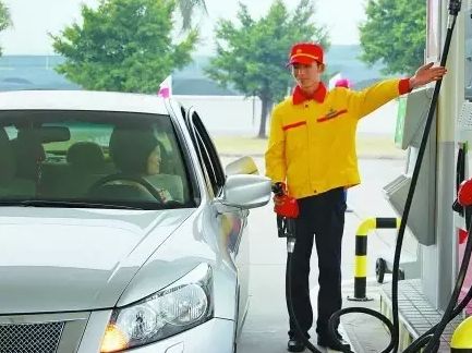 汽车每年消耗6000万吨汽油，那国内的汽油还能再用几年呢？