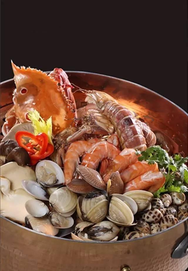 云端上的蒸汽海鲜火锅!享受三星级米其林特色