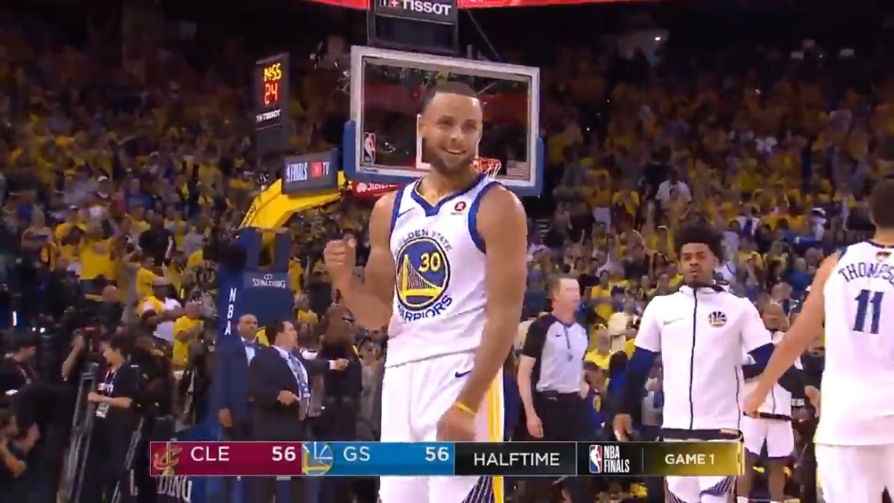 库里总决赛高光集锦,超远3分,精妙传球,crosso