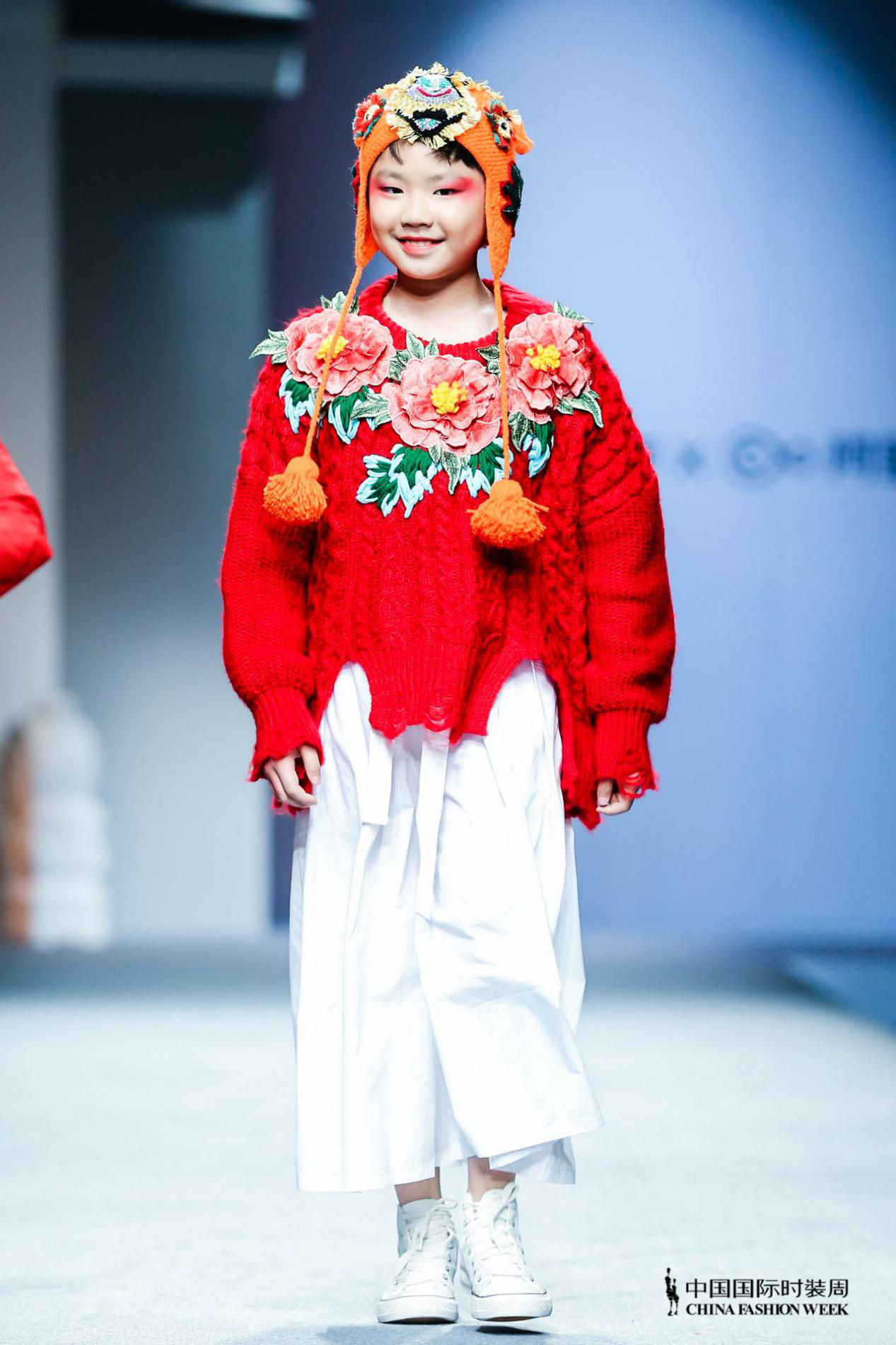 世纪博湾童模助力时装周,点燃童模界的时尚盛宴