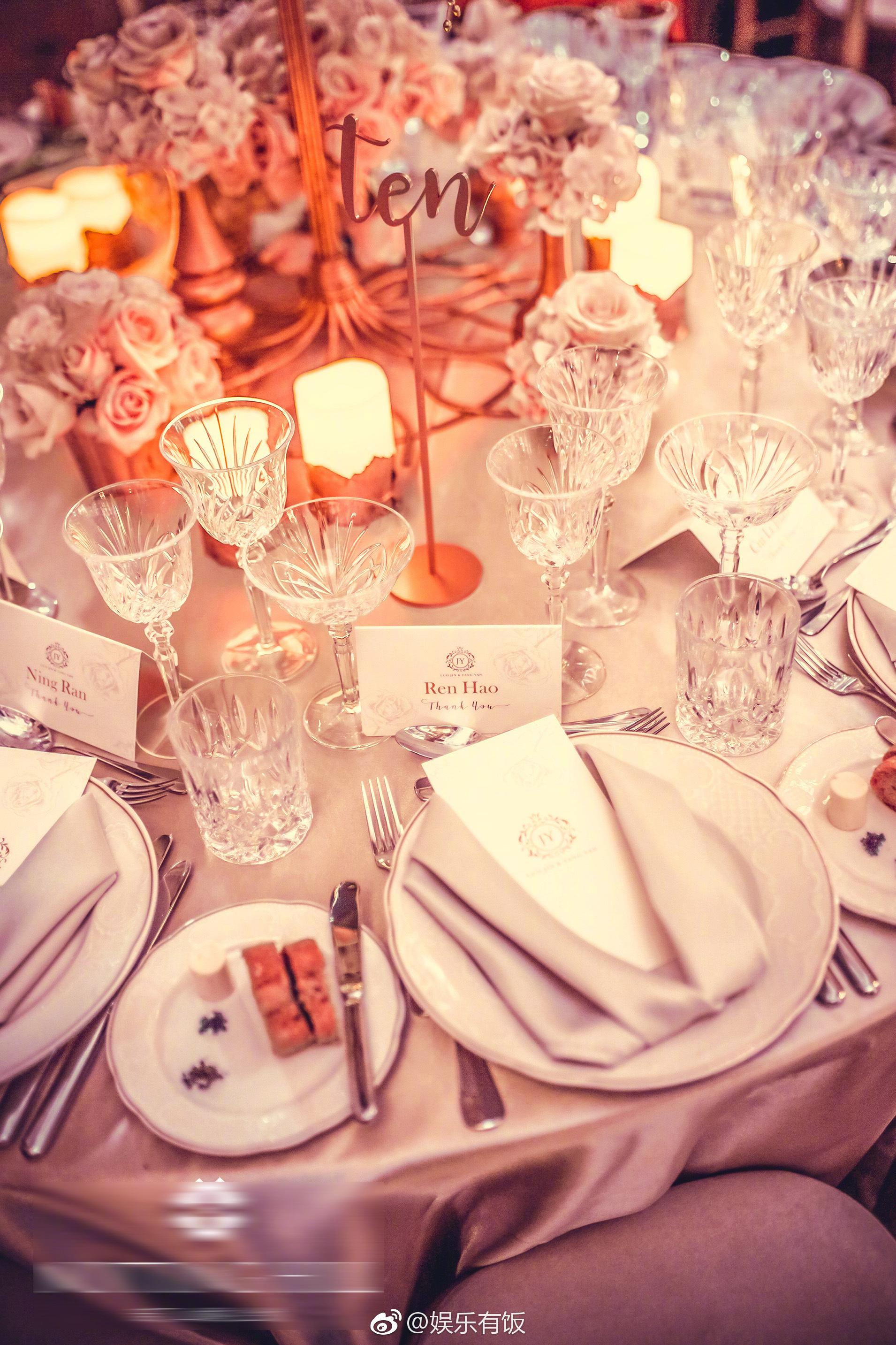 晚宴布置现场图曝光太梦幻了吧地点是奥地利维也纳美景宫据悉