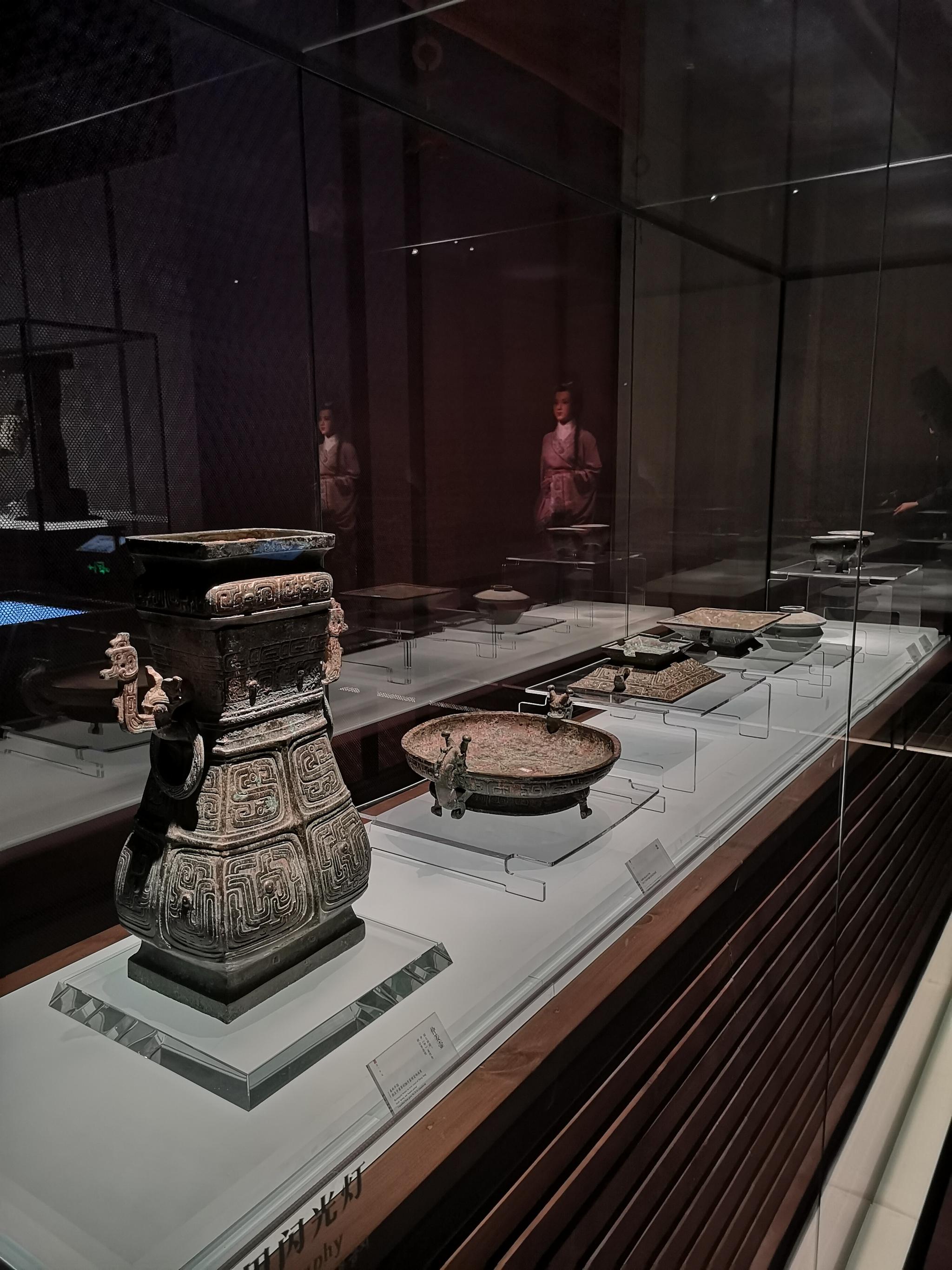 陕西韩城的梁带村芮国遗址博物馆,位置偏僻但是值得推荐