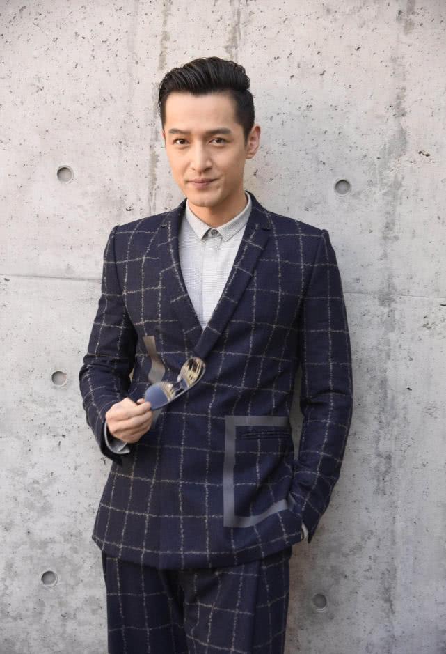 胡歌经纪人被解雇? 唐人发声明称其严重违反规定