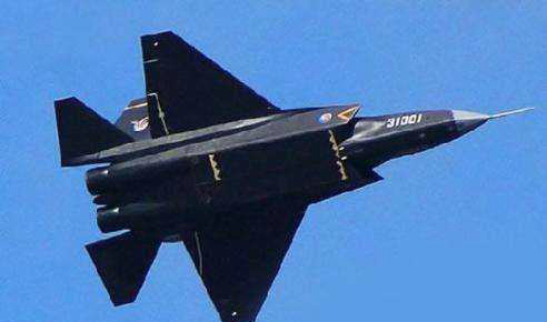 特大喜讯中国的歼40就要来那么它和歼20两者的区别在哪里