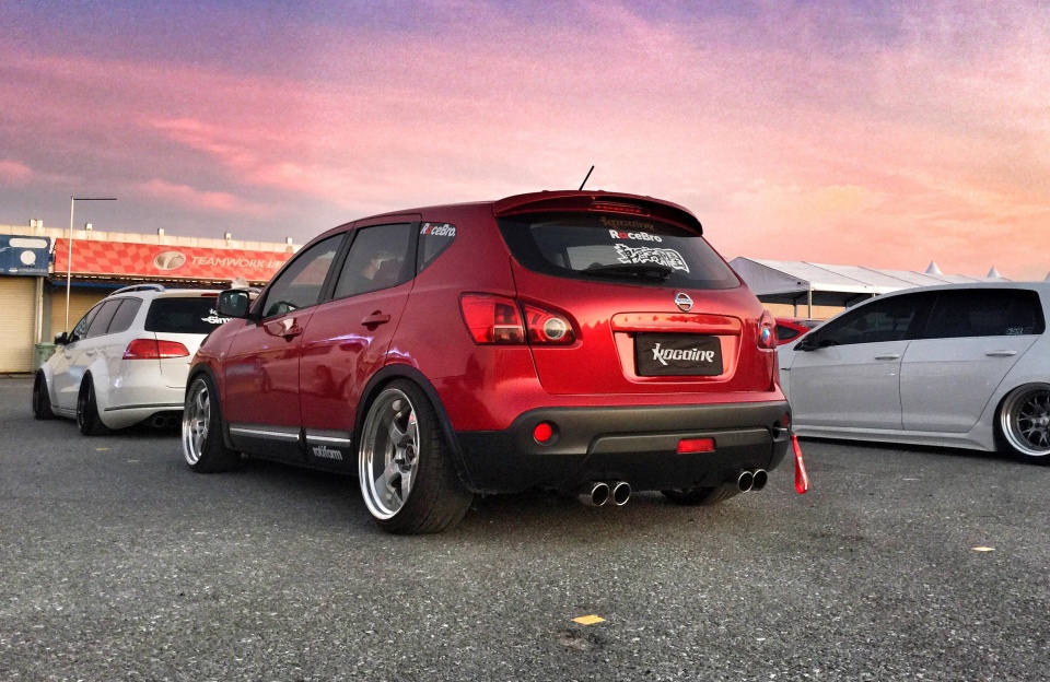 接手老妈的逍客改成低姿态,换了5套轮毂后终于找到理想状态!