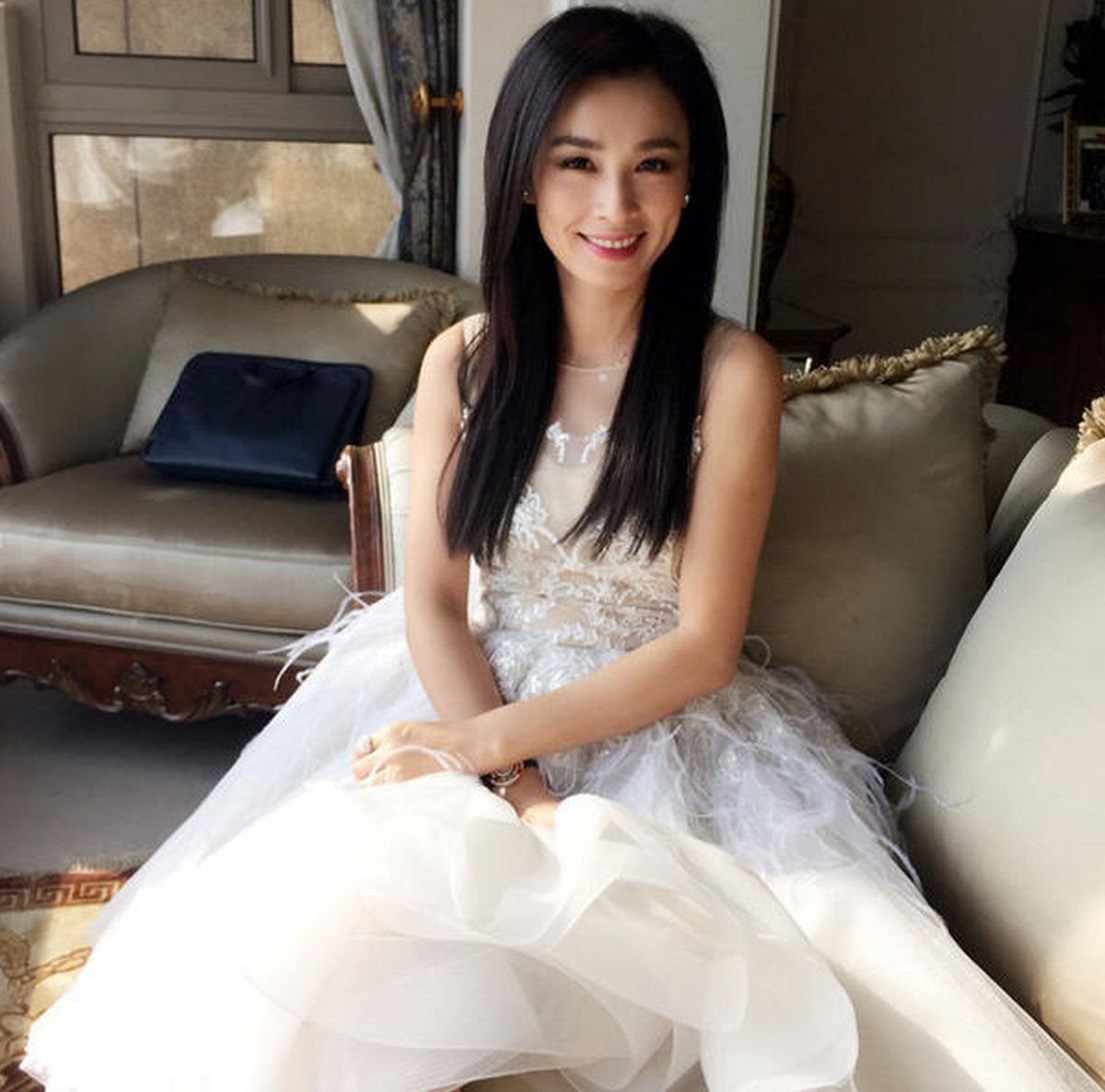 张庭本身其实在演艺圈已经是过气女演员了,很久都没有拍戏了.